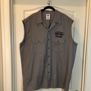 Dickies Men's Button-Up Biker Sleeveless Shirt. XXL